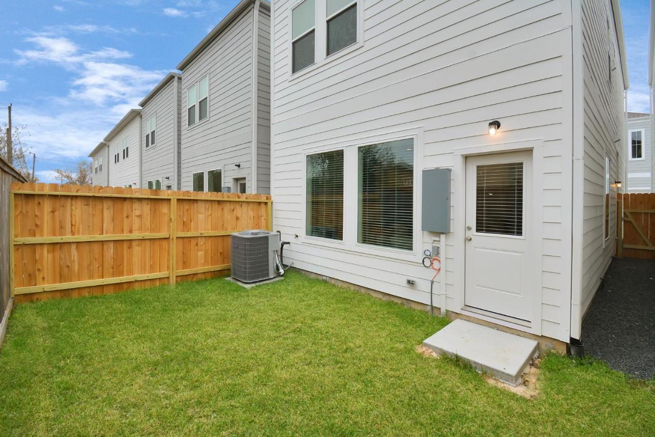 Emerald Palace - New, Modern 3Br Townhome Close To Downtown, Nrg, Med Ctr Houston Luaran gambar